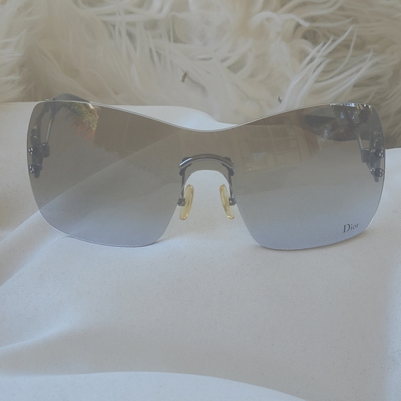 Sweetest Dior Sunglasses PZFJIN 115- Excellent Condition - Picture 3 of 14